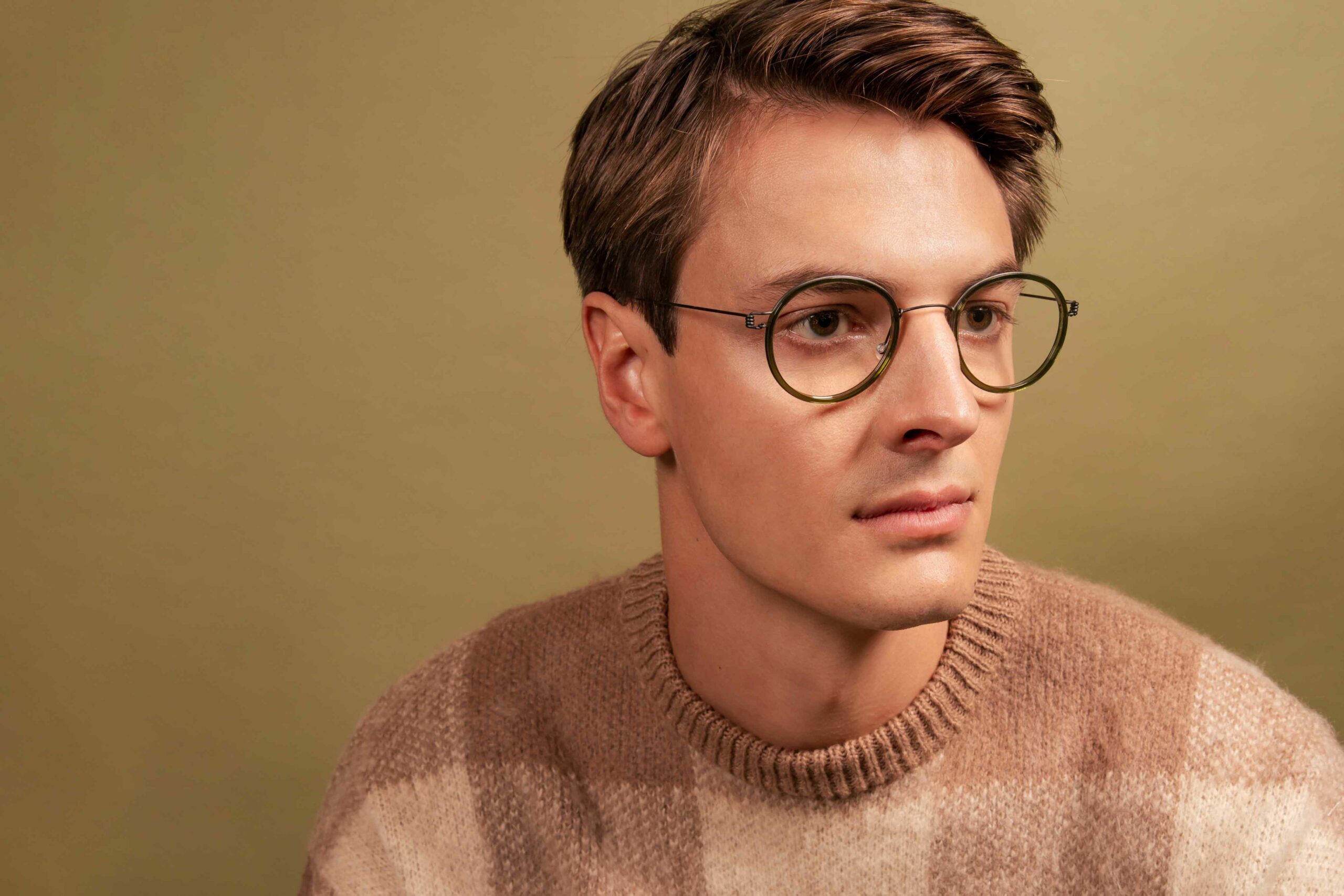 Voorkant -Vogue Verkoop Carousel herenbril optiek Lammerant 2 scaled 1